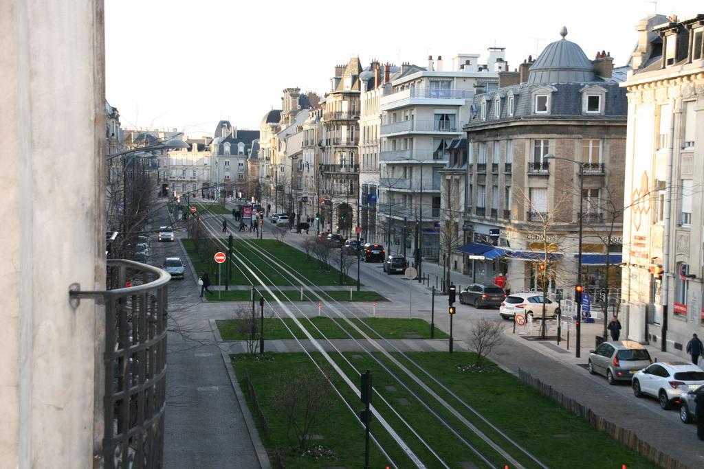 Les Berceaux De La Cathedrale Apartamento Reims Exterior foto